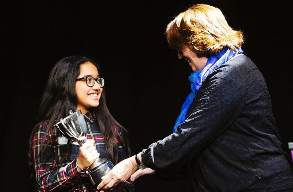 Manpriya Sira picking up her award at the Bedford Sports Awards in December 2024